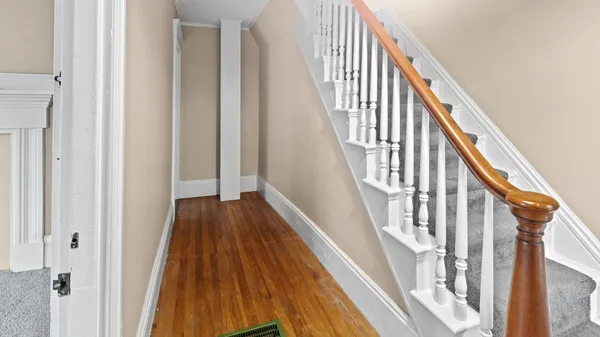 $285,000 | 64 Penobscot Street, Orono, ME 04473