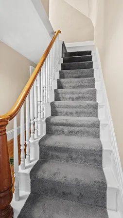 $285,000 | 64 Penobscot Street, Orono, ME 04473