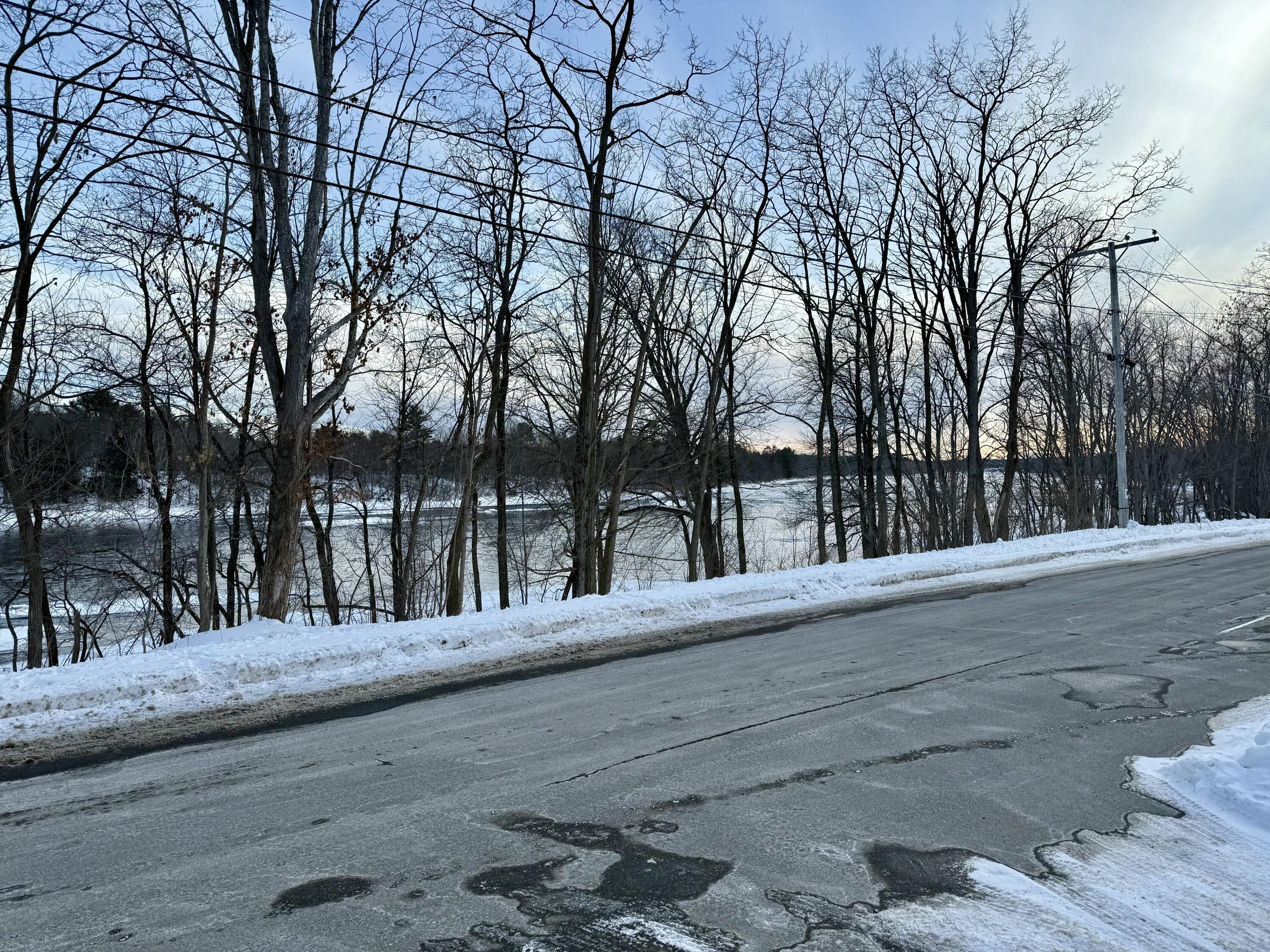 64 Penobscot Street Orono, ME 04473 - Photo 34 of 37 IMG_0407