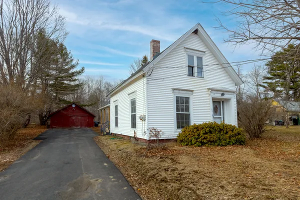 $285,000 | 64 Penobscot Street, Orono, ME 04473