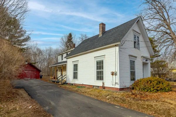 $285,000 | 64 Penobscot Street, Orono, ME 04473