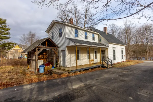 $285,000 | 64 Penobscot Street, Orono, ME 04473