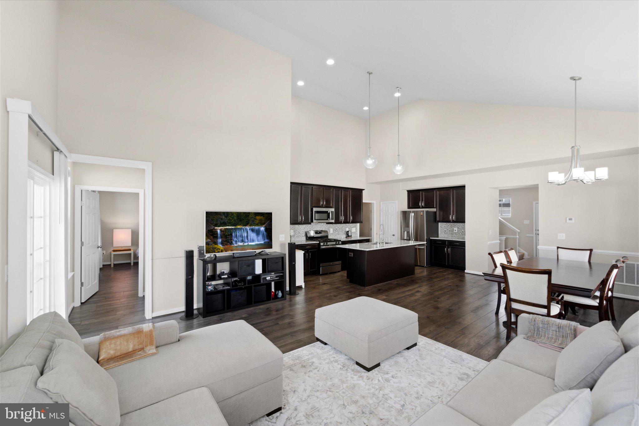 12172 Aster Road Bristow, VA 20136 - Photo 7 of 42
