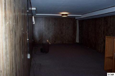 2044 East Gier Road Adrian, MI 49221 - Photo 12 of 16 20346954-11.JPG