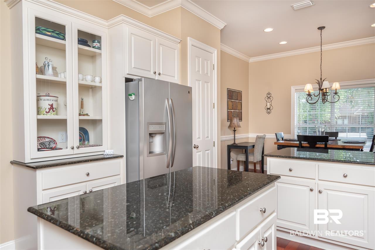 9030 Lake View Drive Fairhope, AL 36532 - Photo 15 of 34