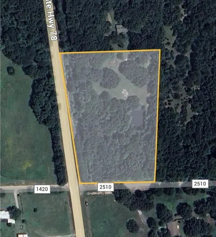 a view of outdoor space with trees