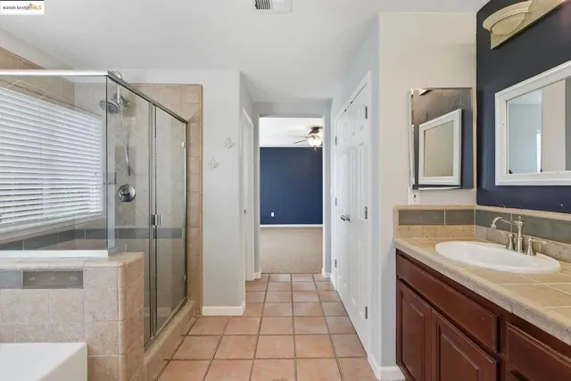 $3,800 | 145 Warhol Way, Oakley, CA 94561