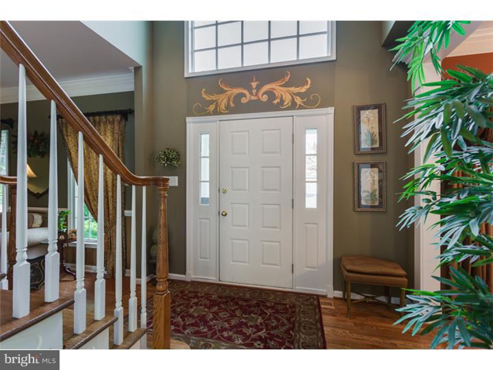 12 Brooks Road Moorestown, NJ 08057 - Photo 4 of 25 Foyer