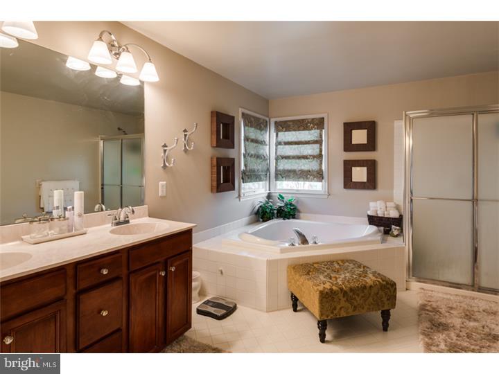 12 Brooks Road Moorestown, NJ 08057 - Photo 10 of 25 Master Bathroom