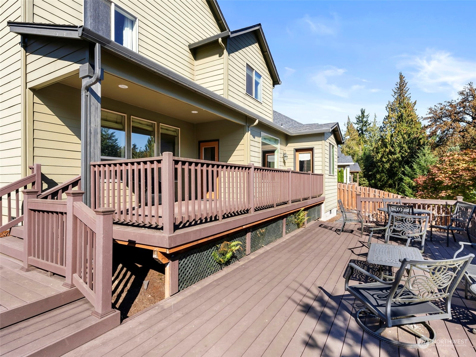 17005 Northeast 33rd Avenue Ridgefield, WA 98642 - Photo 31 of 38 a view of a patio with a table and chairs