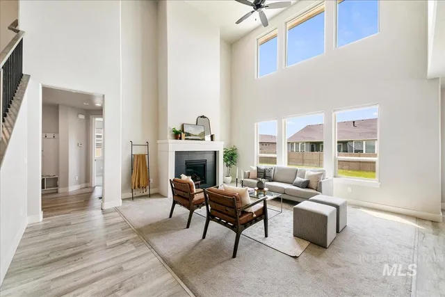 $3,200 | 5427 South Mesa Trl Place, Meridian, ID 83642