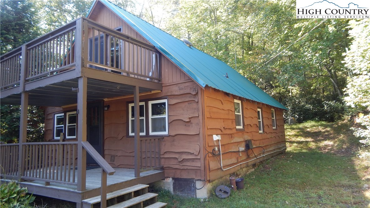 110 Rourke Ridge Road Deep Gap, NC 28618 - Photo 4 of 21 Gallery Image 4