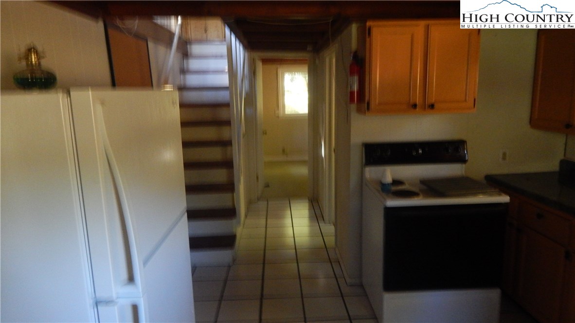 110 Rourke Ridge Road Deep Gap, NC 28618 - Photo 8 of 21 Gallery Image 8