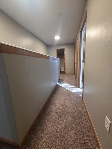 $305,000 | 304 East Ottawa Street, Paola, KS 66071