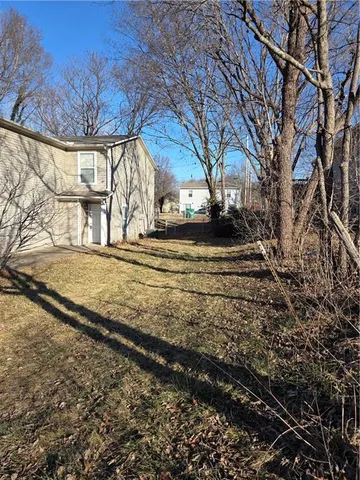 $305,000 | 304 East Ottawa Street, Paola, KS 66071