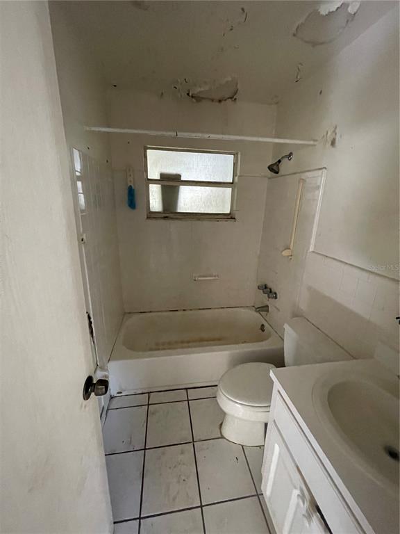 6442 Inca Street Orlando, FL 32807 - Photo 18 of 30 Bathroom 1