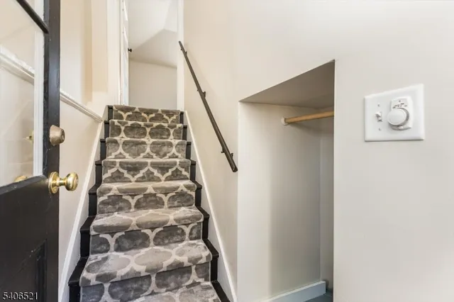 $2,500 | 9 Lincoln Street, Glen Ridge, NJ 07028