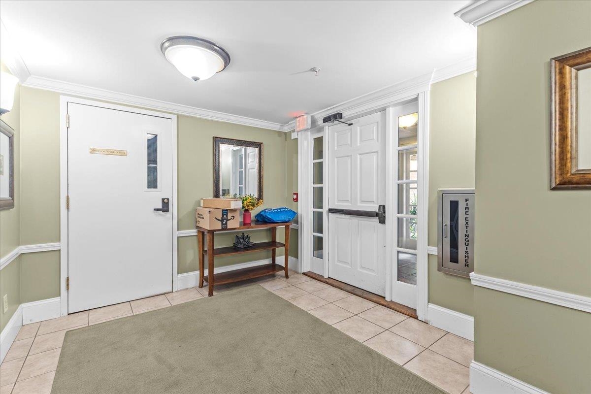 81 South Williams Street, Unit 203 Burlington, VT 05401 - Photo 12 of 44