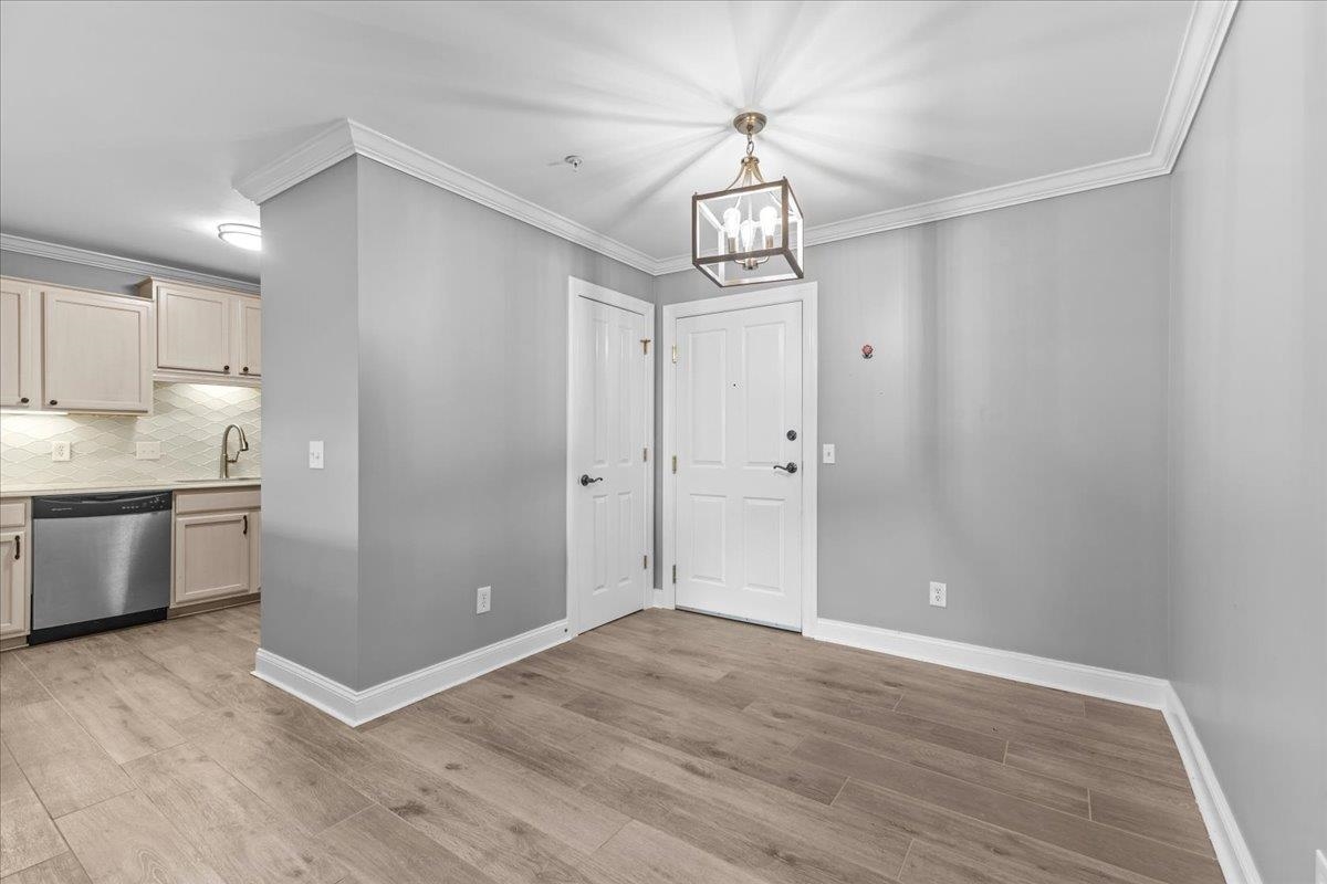 81 South Williams Street, Unit 203 Burlington, VT 05401 - Photo 17 of 44