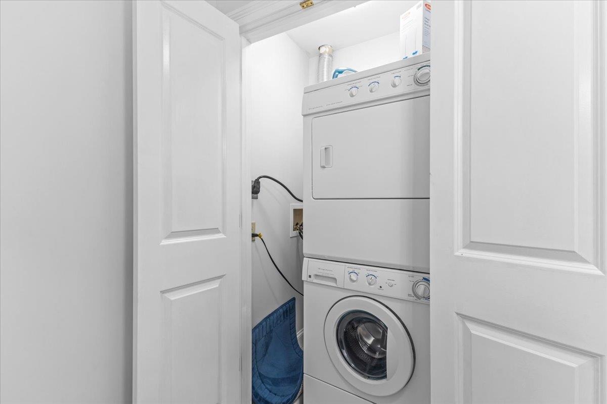 81 South Williams Street, Unit 203 Burlington, VT 05401 - Photo 40 of 44