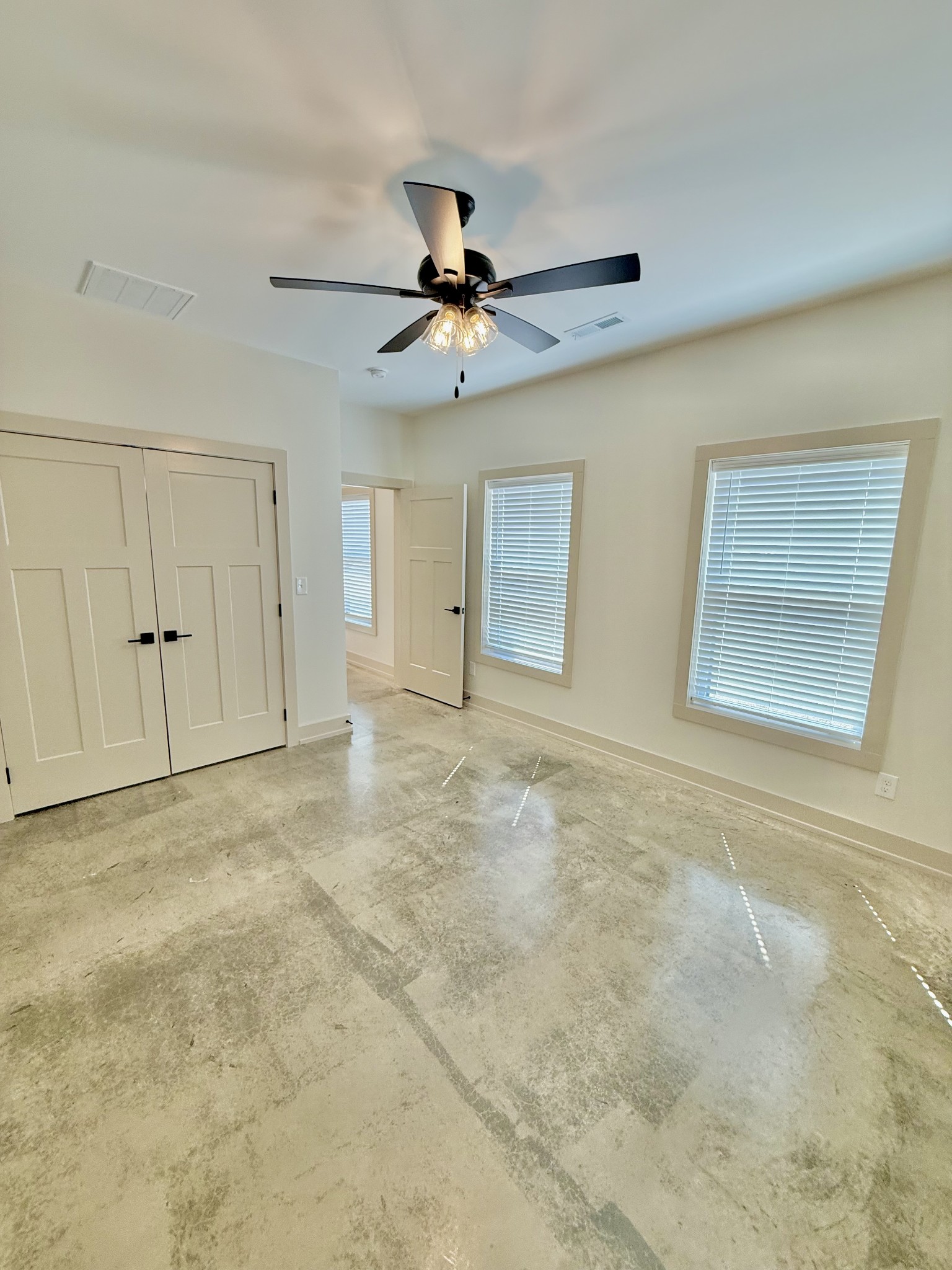 5572 Antioch Road Hopkinsville, KY 42240 - Photo 26 of 33 Gallery Image 26