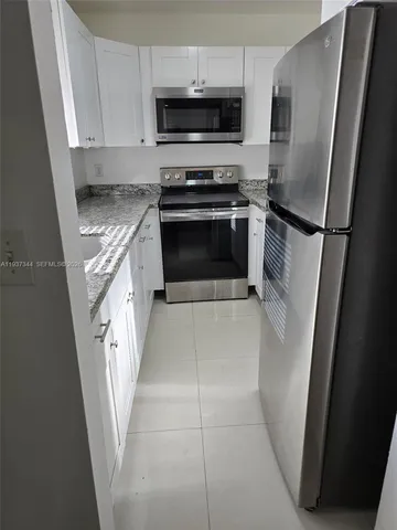 $2,450 | 1575 Owl Road, Homestead, FL 33035