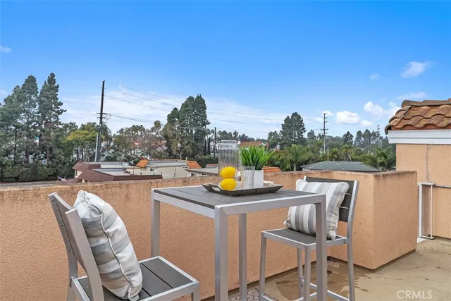 $849,000 | 7651 Yorktown Avenue, Huntington Beach, CA 92648