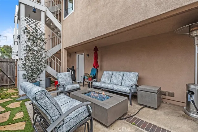 $849,000 | 7651 Yorktown Avenue, Huntington Beach, CA 92648
