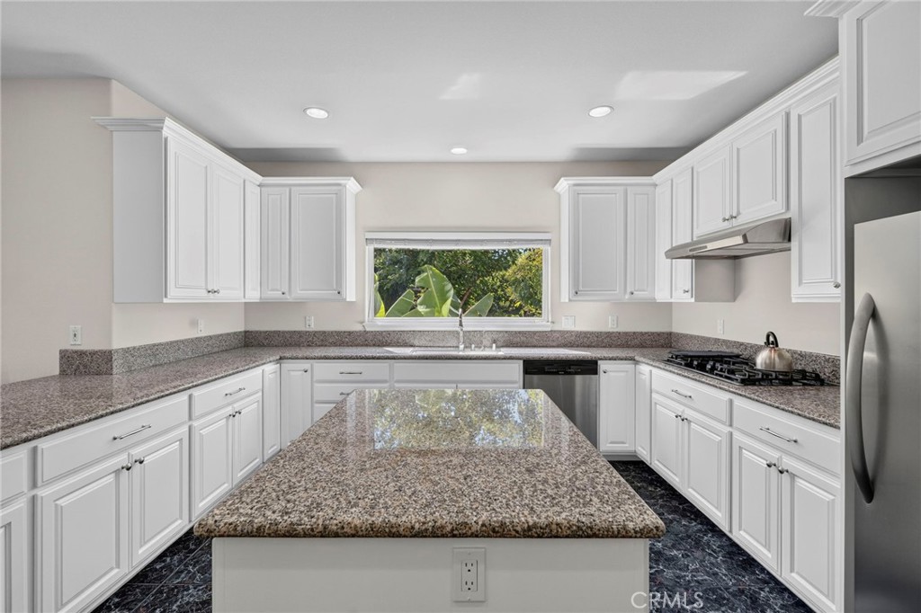 11541 Donovan Road Rossmoor, CA 90720 - Photo 40 of 113