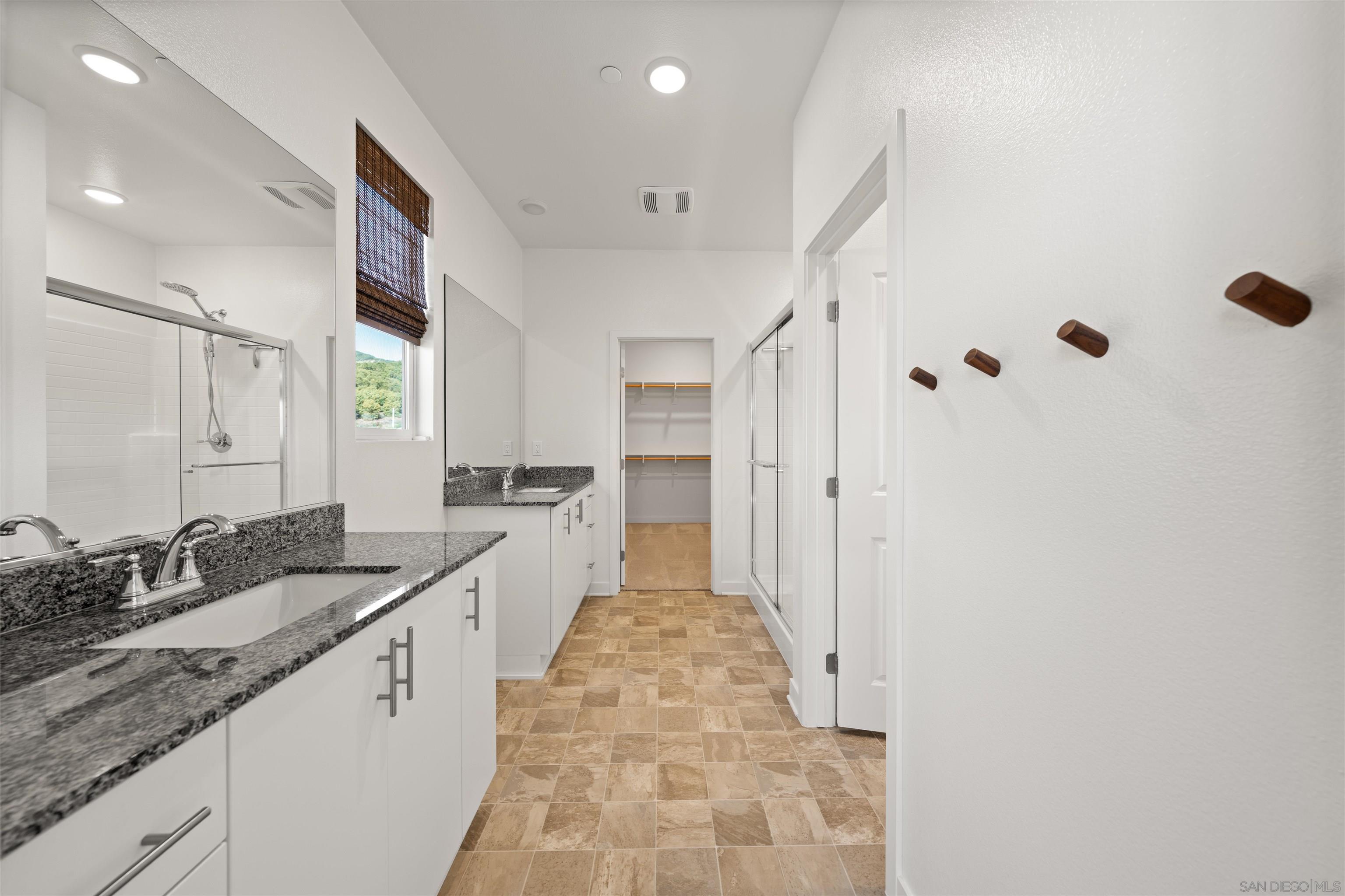 35172 Cove Fallbrook Ca Fallbrook, CA 92028 - Photo 37 of 58