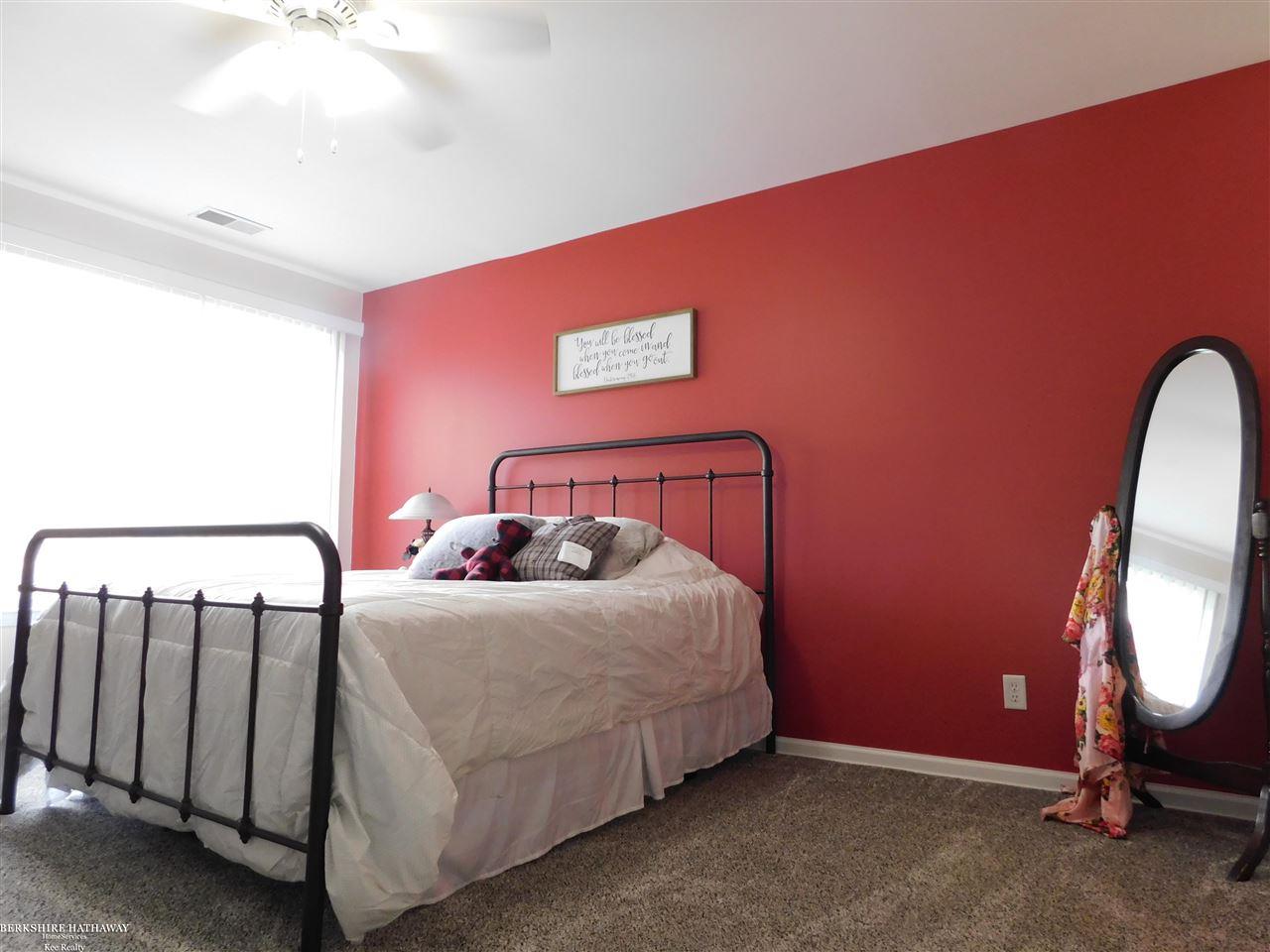 20672 Dunham Road Clinton Township, MI 48038 - Photo 11 of 25 50042834-10.JPG