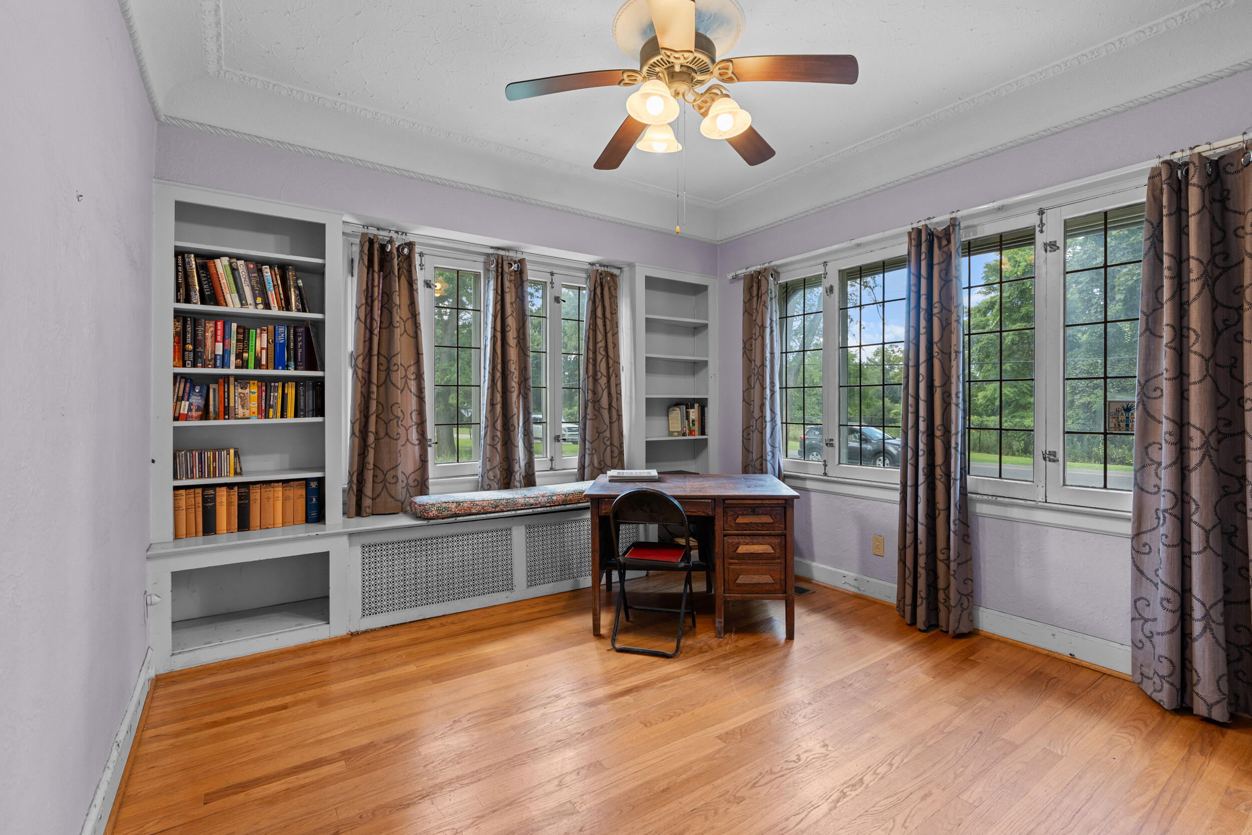 18244 Berg Road Detroit, MI 48219 - Photo 16 of 17 Study