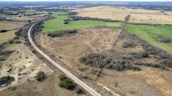 $890,000 | 440 De Leon Tx 76444, De Leon, TX 76444