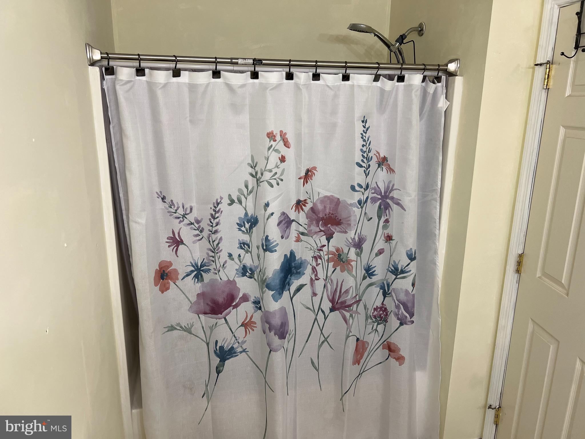 324 St Nicholas Street Reading, PA 19607 - Photo 12 of 17