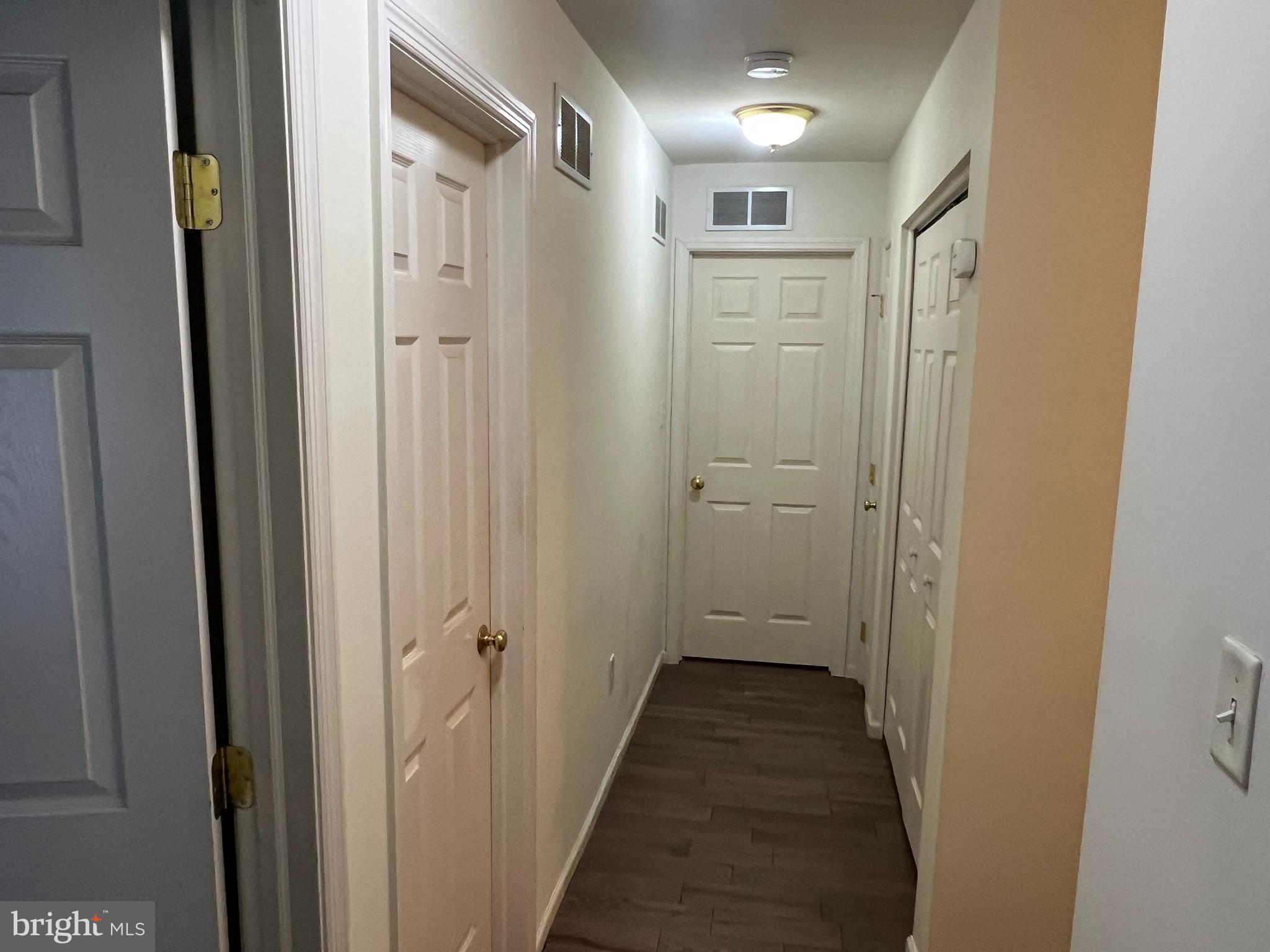 324 St Nicholas Street Reading, PA 19607 - Photo 8 of 17