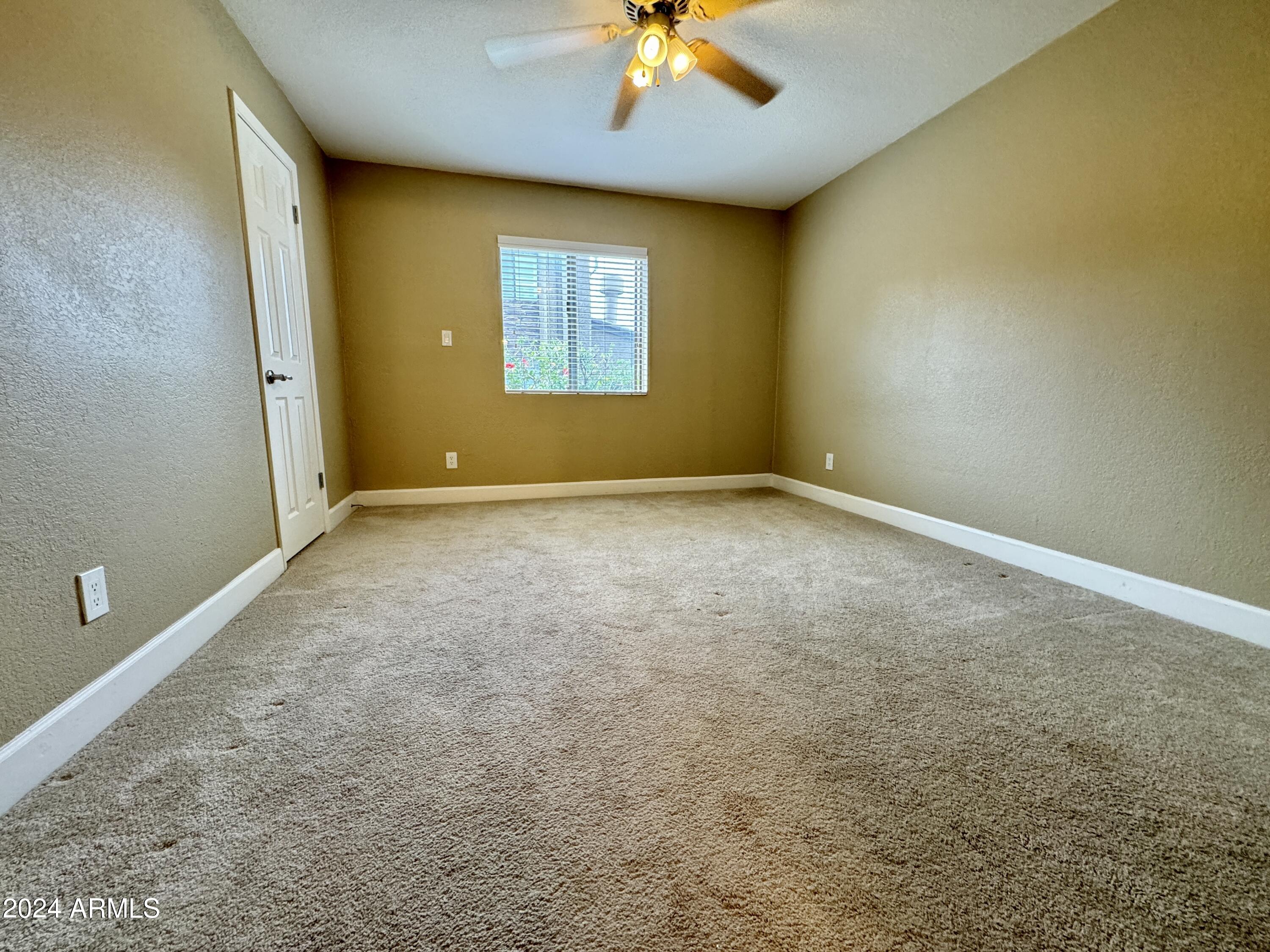 3825 East Camelback Road, Unit 124 Phoenix, AZ 85018 - Photo 8 of 29 D590D8F2-C481-43CB-9388-4AEAB726CD9B_1_2