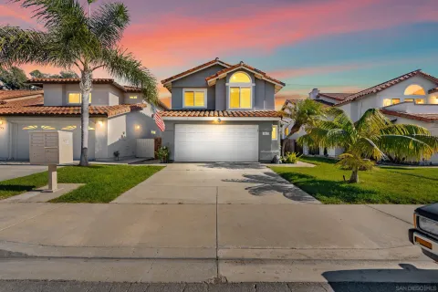 $815,000 | 1813 Avenida Segovia, Oceanside, CA 92056