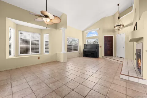 $815,000 | 1813 Avenida Segovia, Oceanside, CA 92056