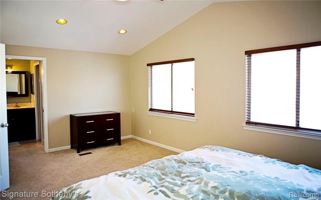 651 Ruffner Avenue Birmingham, MI 48009 - Photo 25 of 35 Master bedroom