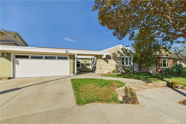 $1,049,000 | 5275 Vista Real, Cypress, CA 90630