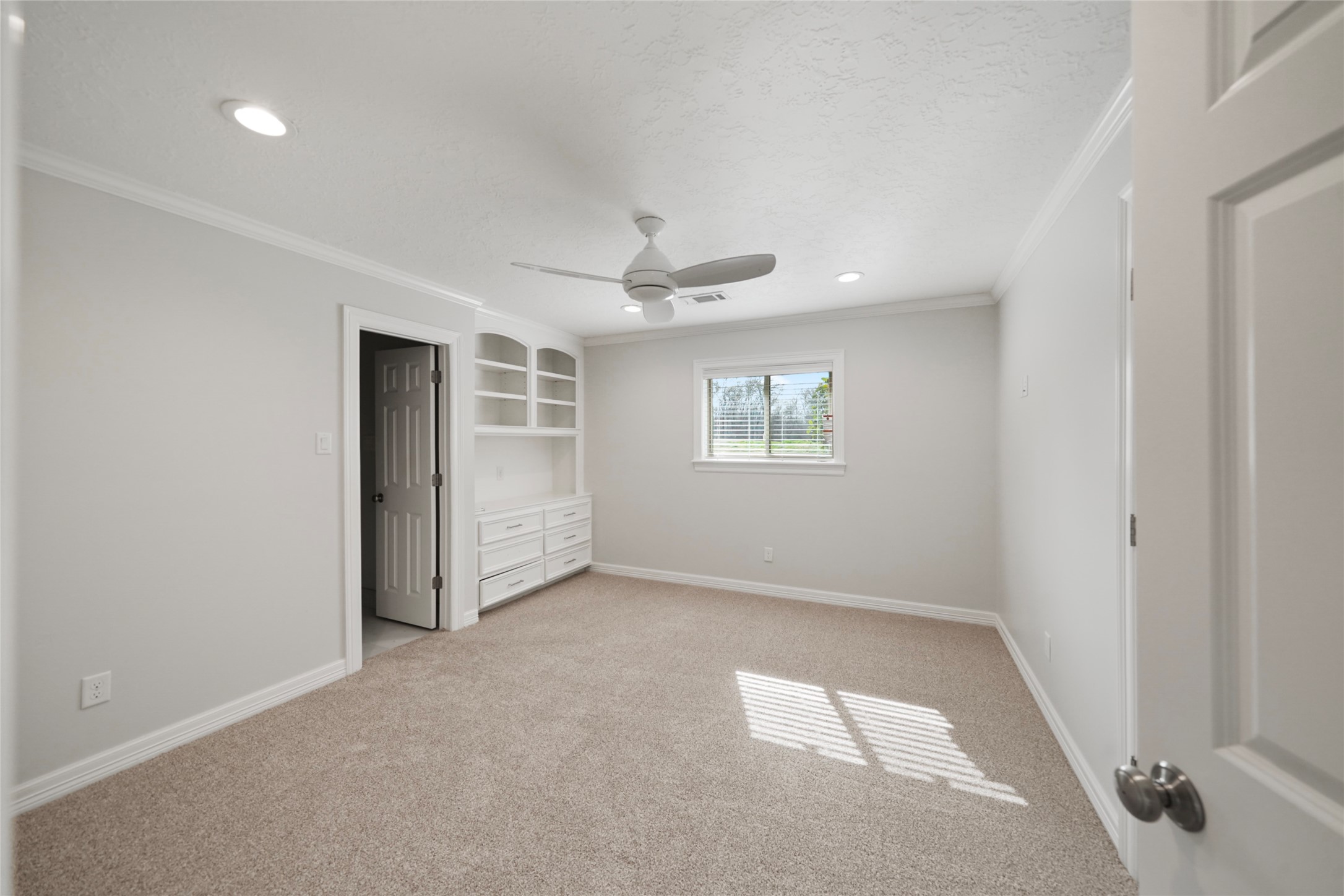 12201 FM 2759 Road Richmond, TX 77469 - Photo 21 of 50 a view of an empty room with a window