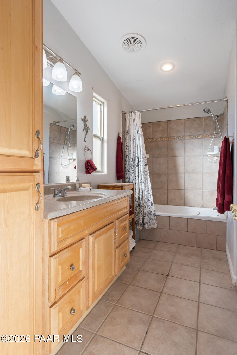 1475 North Triple D Ranch Road Dewey, AZ 86327 - Photo 12 of 28 Primary Suite - 1475 Triple D Ranch