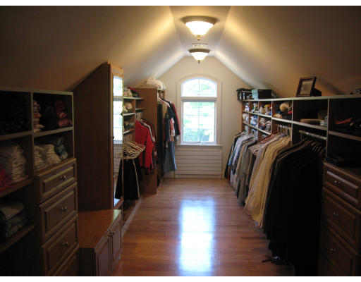 34 Harwich Road Newton, MA 02467 - Photo 13 of 17 Gallery Image 13