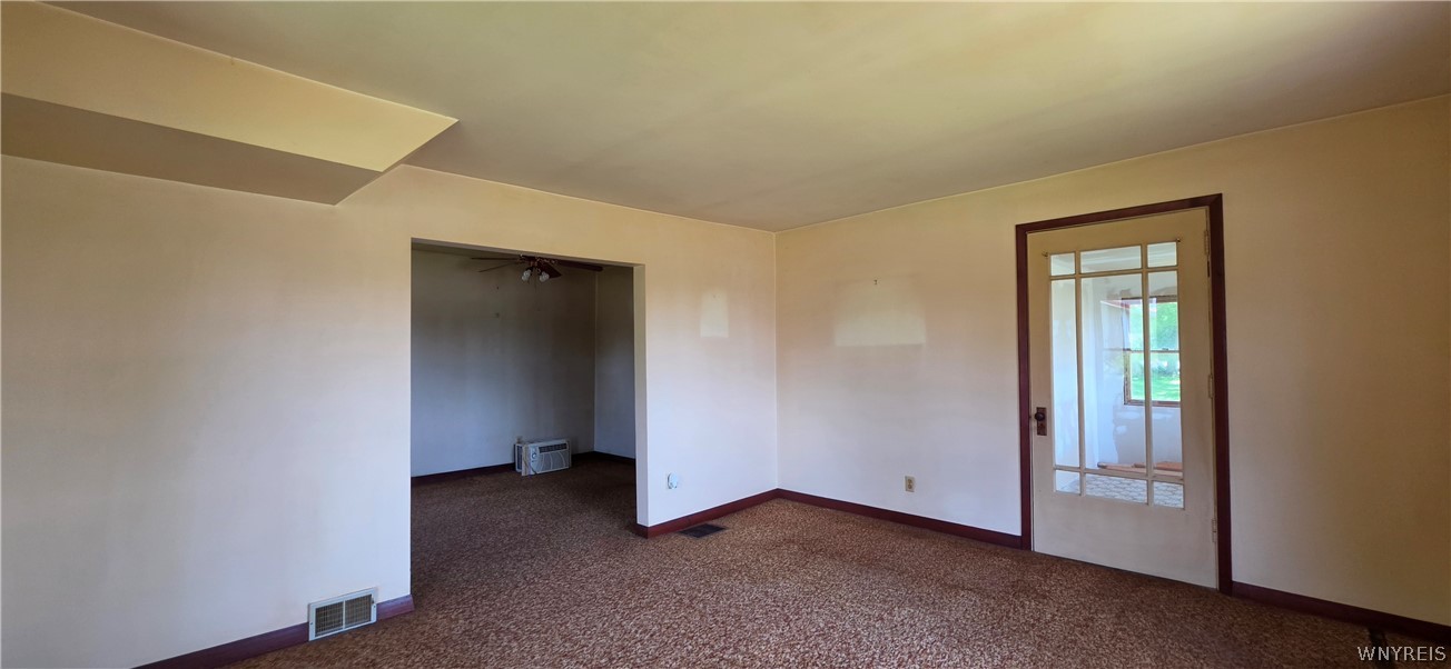 8805 Chestnut Ridge Road Royalton, NY 14067 - Photo 31 of 49
