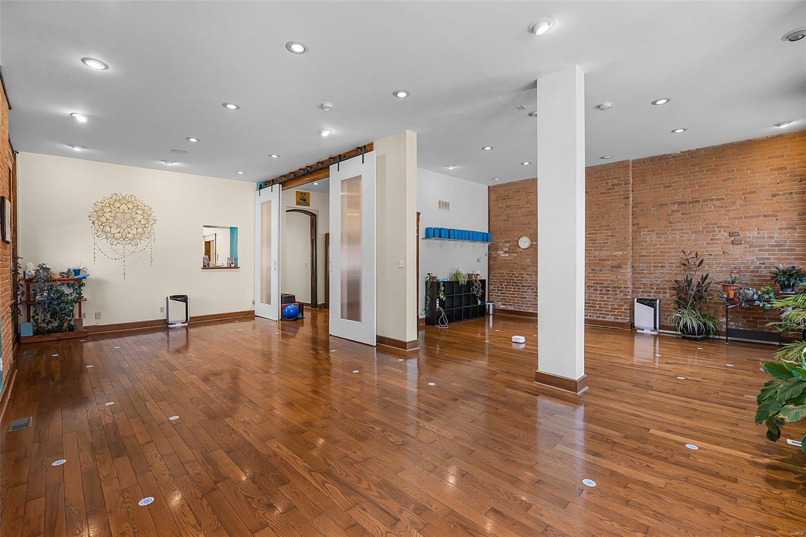 2330 Menard Street St. Louis, MO 63104 - Photo 24 of 39