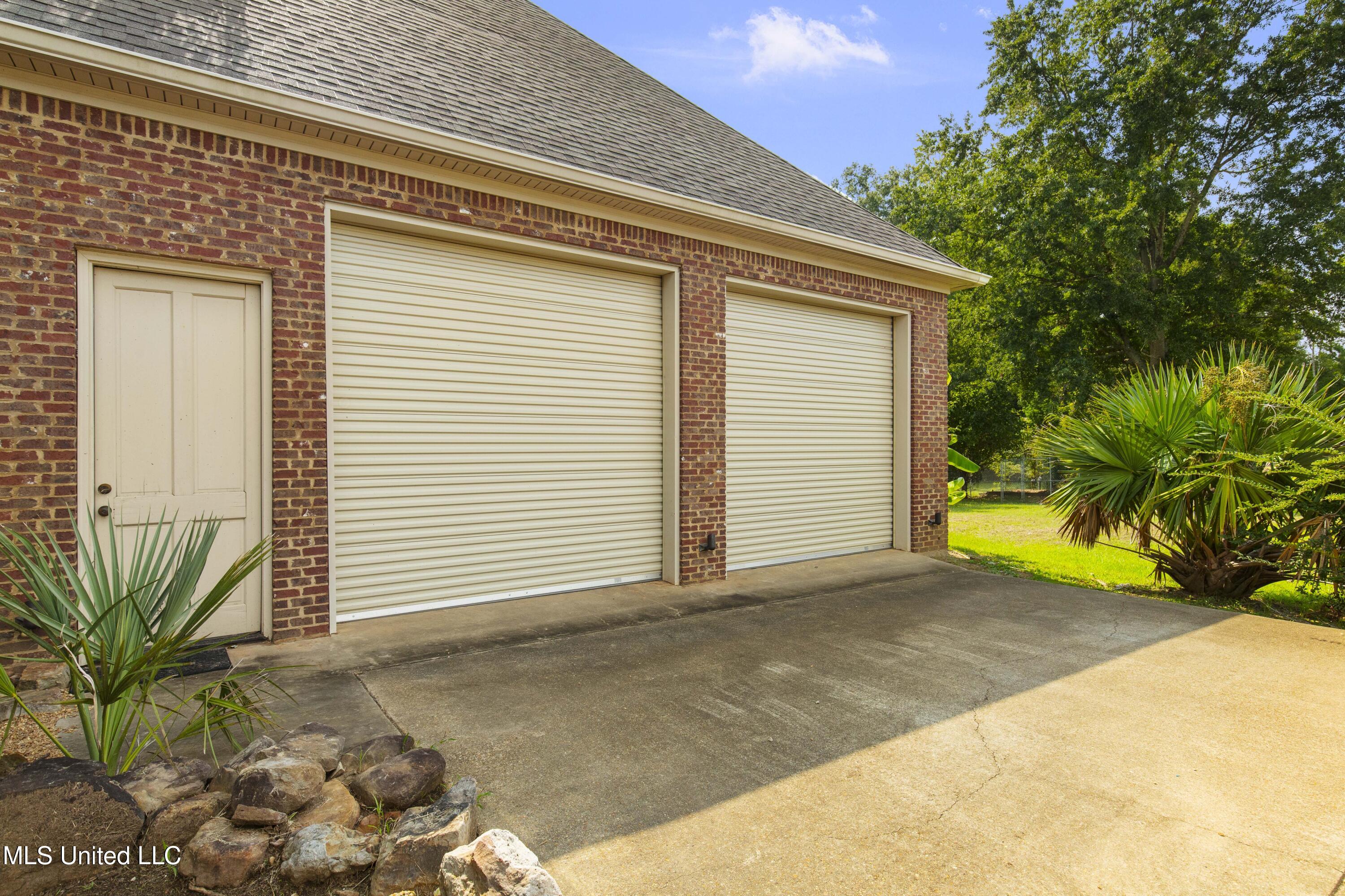 5550 Springridge Road Raymond, MS 39154 - Photo 69 of 132 5550 Spring Ridge-71