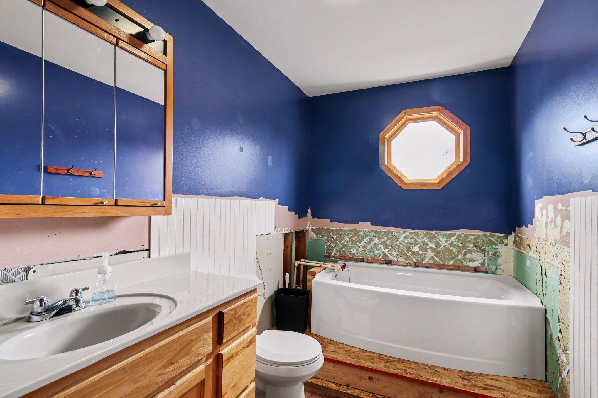 22848 13 Mile Road Big Rapids, MI 49307 - Photo 13 of 22 main bath