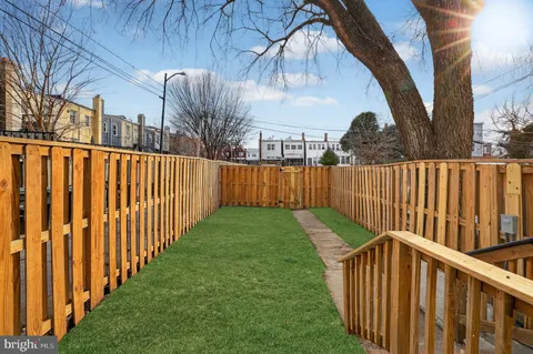 $550,000 | 777 18th Street Northeast, Washington, DC 20002