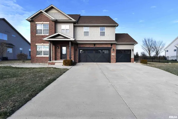 $595,000 | 1260 Silver Oak Circle, Normal, IL 61761