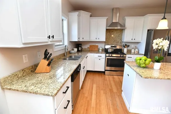 $595,000 | 1260 Silver Oak Circle, Normal, IL 61761